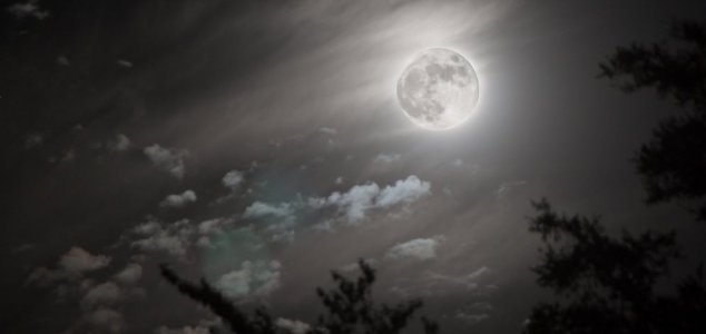 City to replace lights with ‘artificial moon’