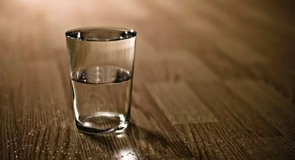 Technique glass of water for the fulfillment of dreams
